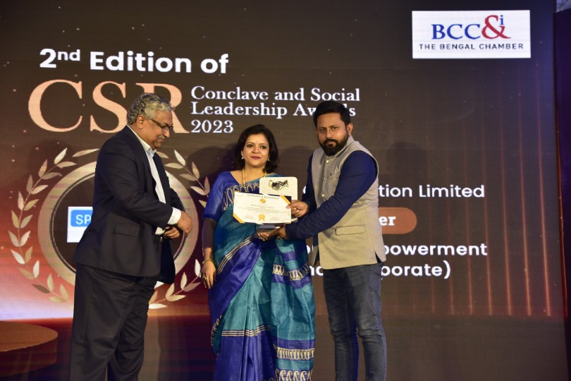 Minda Corporation Limited, winner in the Empowerment (Small Corporate) category held at the Second edition of the CSR Conclave Social Leadership Awards on December 7th, 2023, at Williamson Magor Hall, The Bengal Chamber premises. 